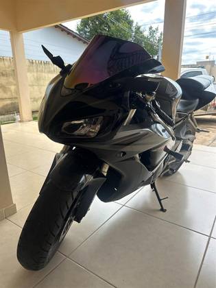 HONDA CBR 1000RR FIREBLADE HONDA CBR 1000RR FIREBLADE